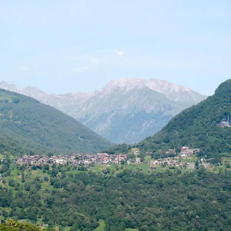 Vakantiehuis Locazione Turistica Zepi - Grv630 Livo (Lombardy)